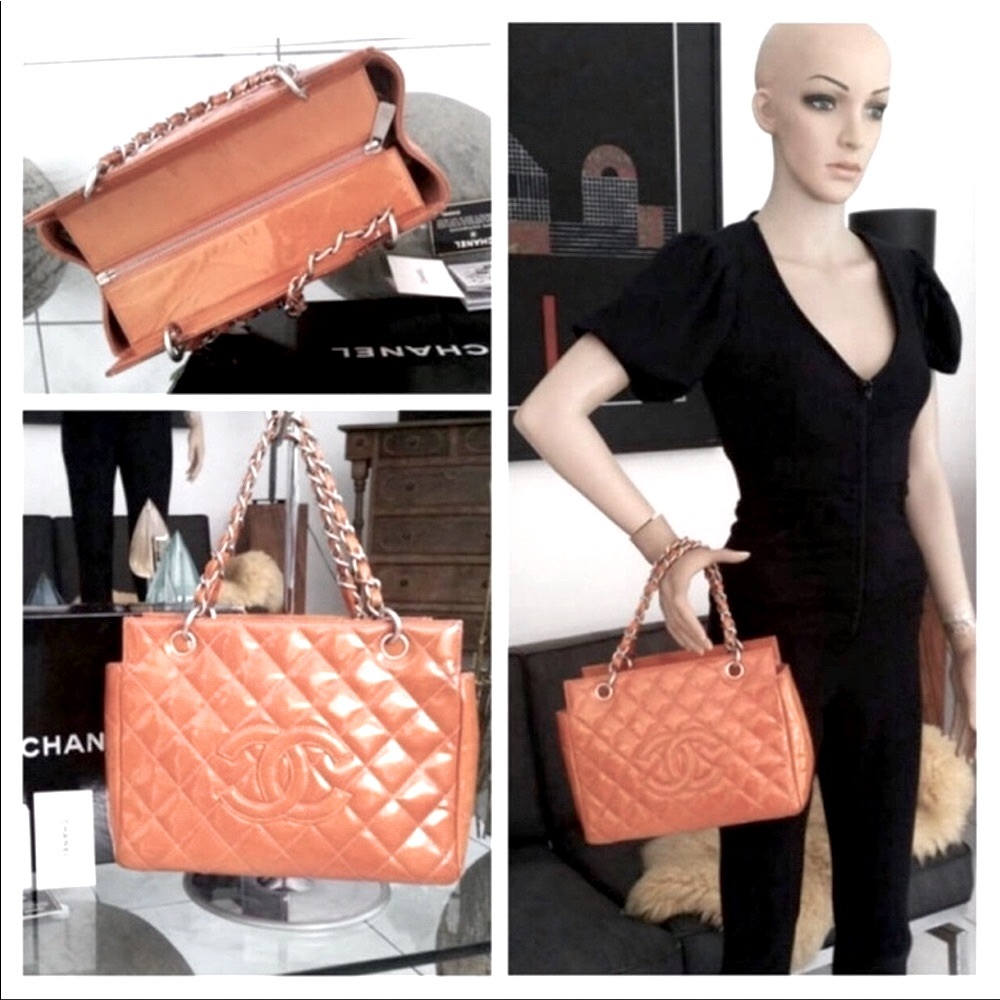 🌹💯authentic CHANEL timeless petite shopping tote - Picture 9 of 10